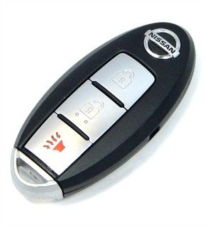 2012 Nissan Rogue Keyless Entry Remote / key combo