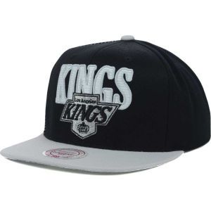Los Angeles Kings Mitchell and Ness NHL Chase Snapback Cap