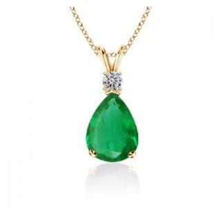 7x5 mm Pear Shaped Emerald Pendant with Diamond in 14K Yellow Gold Quality Better: Jewelry Products: Jewelry