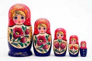 Volga Maiden 5 Piece Russian Wood Nesting Doll   Christmas Decor