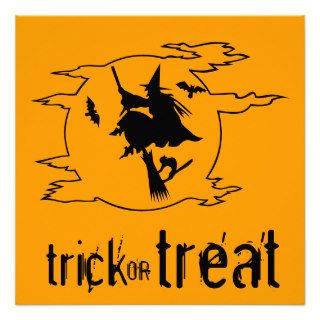 Trick or Treat Halloween Costume Contest Invite