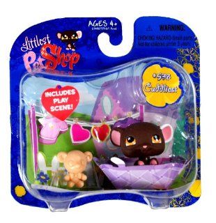 Littlest Pet Shop Exclusive Single Pack 2007 "Cuddliest" Figure Set   Countryside Brown Mouse with "Mouse Toy", Basket and Play Scene (23148) #538: Toys & Games
