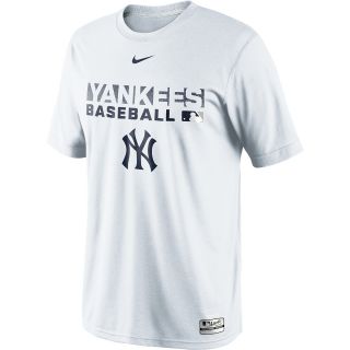 NIKE Mens New York Yankees Dri FIT Legend Team Issue Short Sleeve T Shirt  