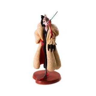 Cruella DeVil: Perfectly Wretched   Collectible Figurines