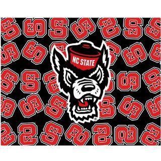 NCAA North Carolina State Wolfpack 500 Piece Logo Puzzle  Athletic Sweaters  Sports & Outdoors