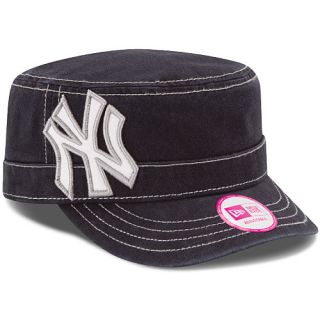 NEW ERA Womens New York Yankees Chic Cadet Adjustable Cap   Size: Adjustable,