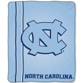 North Carolina Tar Heels   UNC Jersey Mesh Raschel Blanket/Throw   NCAA College Athletics  Sports & Outdoors