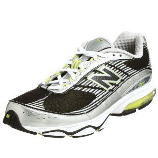 New Balance Men's MR725 Running Shoe,Black/Green,8 EE: Sports & Outdoors