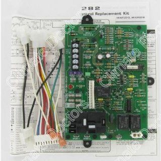Carrier Bryant Payne 325878 751 Control Circuit Board : Home And Garden Products : Everything Else
