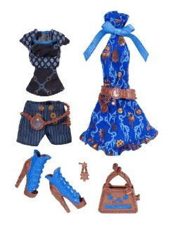 Monster High Robecca Steam Deluxe Fashion Pack: Toys & Games