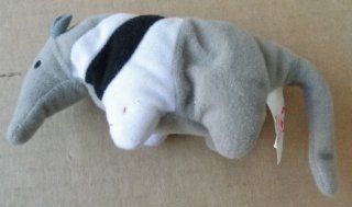 TY Teenie Beanie Babies Antsy the Anteater Stuffed Animal Plush Toy   7 inches long   Gray with Black and White Stripes Toys & Games