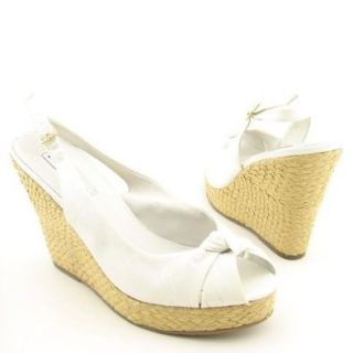 Steve Madden Vallii Womens Size 9 White Peep Toe Textile Wedges Shoes: Shoes