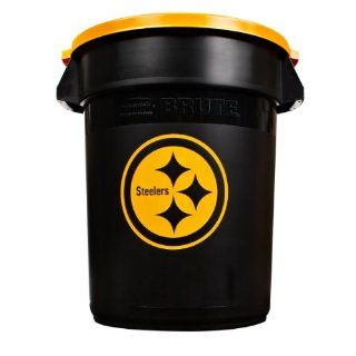 Rubbermaid Commercial Team Brute 32 Gallon Trash Can and Lid, Pittsburgh Steelers: Sports & Outdoors