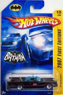 Mattel Hot Wheels 2007 New Models 1:64 Scale Black 1966 Television Series Batmobile Die Cast Car #015: Toys & Games