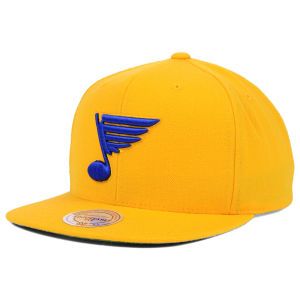 St. Louis Blues Mitchell and Ness NFL Wool Solid Snapback Cap