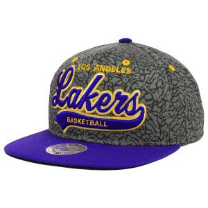 Los Angeles Lakers Mitchell and Ness NBA E Print Tailsweep Snapback Cap