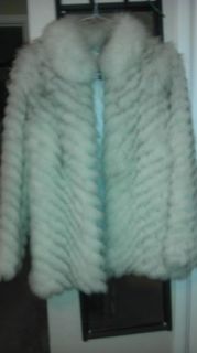 "SAGA BRAND" Silver Blue Fox "Real Animal Fur" Coat Jacket Womens "Short Length" Fur Outerwear Coats