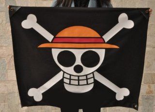one piece luffy chopper Straw hat Pirate flag black white: Toys & Games