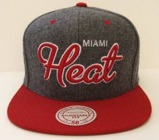 Miami Heat Retro Mitchell & Ness Script Snapback Cap Hat Wool Burgundy: Everything Else