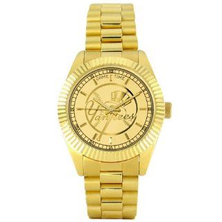 NEW YORK YANKEES Beautiful Water Resistant "Owner Series" 23KT GOLD PLATED WATCH with Gold Plated Band ("TOP HAT" STYLE) : Sports Fan Watches : Sports & Outdoors