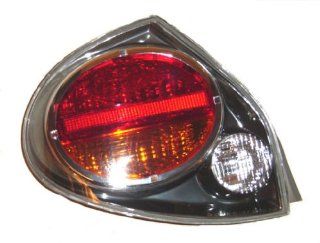 OE Replacement Nissan/Datsun Maxima Driver Side Taillight Assembly (Partslink Number NI2800155): Automotive
