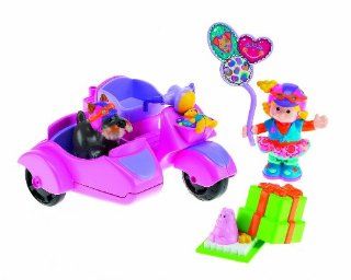 Fisher Price Little People   Sarah Lynn & Her Scooter: Toys & Games