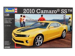 Revell 07088   2010 Camaro SS im Mastab 1:25: Spielzeug