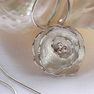 rose pendant by claire mistry