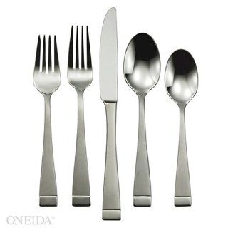 Oneida Mercer 53 Piece Stainless Steel Flatware Set, Service for 8: Kitchen & Dining