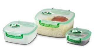 FreshVac Plus FV301 Set of 3 Square Shaped Vacuum Food Storage Containers: Kitchen & Dining