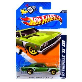 Mattel HOT WHEELS Muscle Mania GM '12 GREEN '67 CHEVELLE SS 396 10/10: Toys & Games