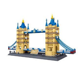 United Kingdom Tower Bridge of London England BUILDING BLOCKS 1033 pcs set BEST GIFT in HUGE BOX  World's great architecture series   COLLECT THEM all  Compatible with Lego parts Toys & Games