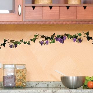 Dcwv Vines With Grapes Wall Art
