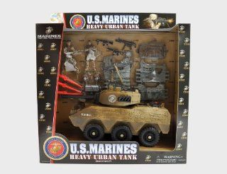 United States Marine Corps Heavy Urban Tank with 2 Figures: Toys & Games