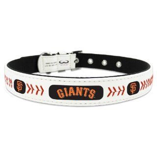 MLB San Francisco Giants Classic Leather Baseball Dog Collar  Sports & Outdoors