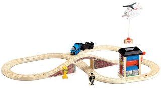 Thomas and Friends: Harold's Mail Delivery Set: Toys & Games