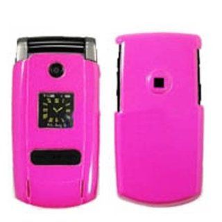 Hard Plastic Snap on Cover Fits Samsung U700 Gleam Solid Hot Pink Verizon (does NOT fit Samsung U700 in Germany): Cell Phones & Accessories