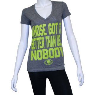 San Francisco 49ers Women's "Who's Got it Better Than Us. Nobody" V Neck T shirt (2XL) : Sports Fan T Shirts : Sports & Outdoors