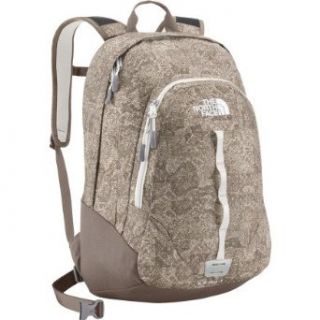 The North Face Vault Backpack   Women's   1587cu in  Hiking Daypacks  Clothing