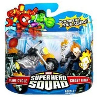 Marvel Super Hero Squad Ghost Rider and Flame Cycle 3 Inch Scale Figure 2 Pack: Toys & Games