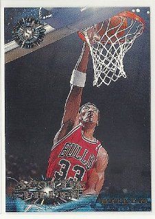 1996 Topps Stadium Club Scottie Pippen   Chicago Bulls # 311: Sports & Outdoors