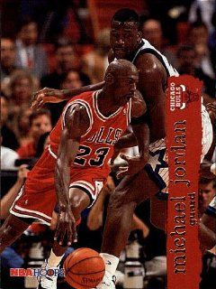1995 NBA Skybox Michael Jordan   Chicago Bulls   Num 21: Sports & Outdoors