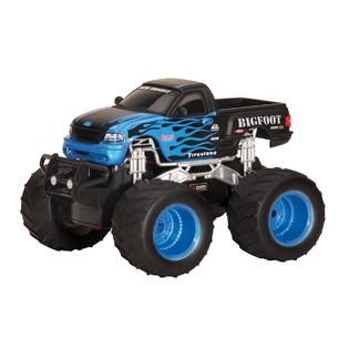 New Bright 1:24 R/C FF Monster Truck   Blue   Toys & Games   Vehicles