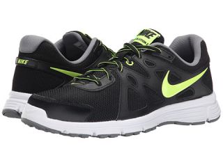 Nike Revolution 2