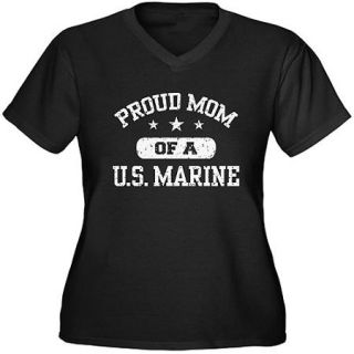  Women's Plus Size Proud Marine Mom Graphic T shirt