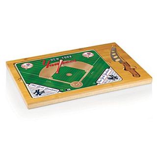 Picnic Time MLB Icon Cutting Cheese Tray; New York Yankees